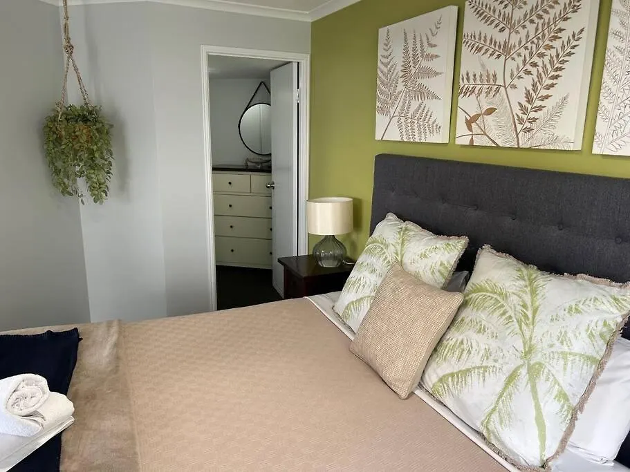 Luxury Ocean Front Apartment At The Bargara Blue Resort