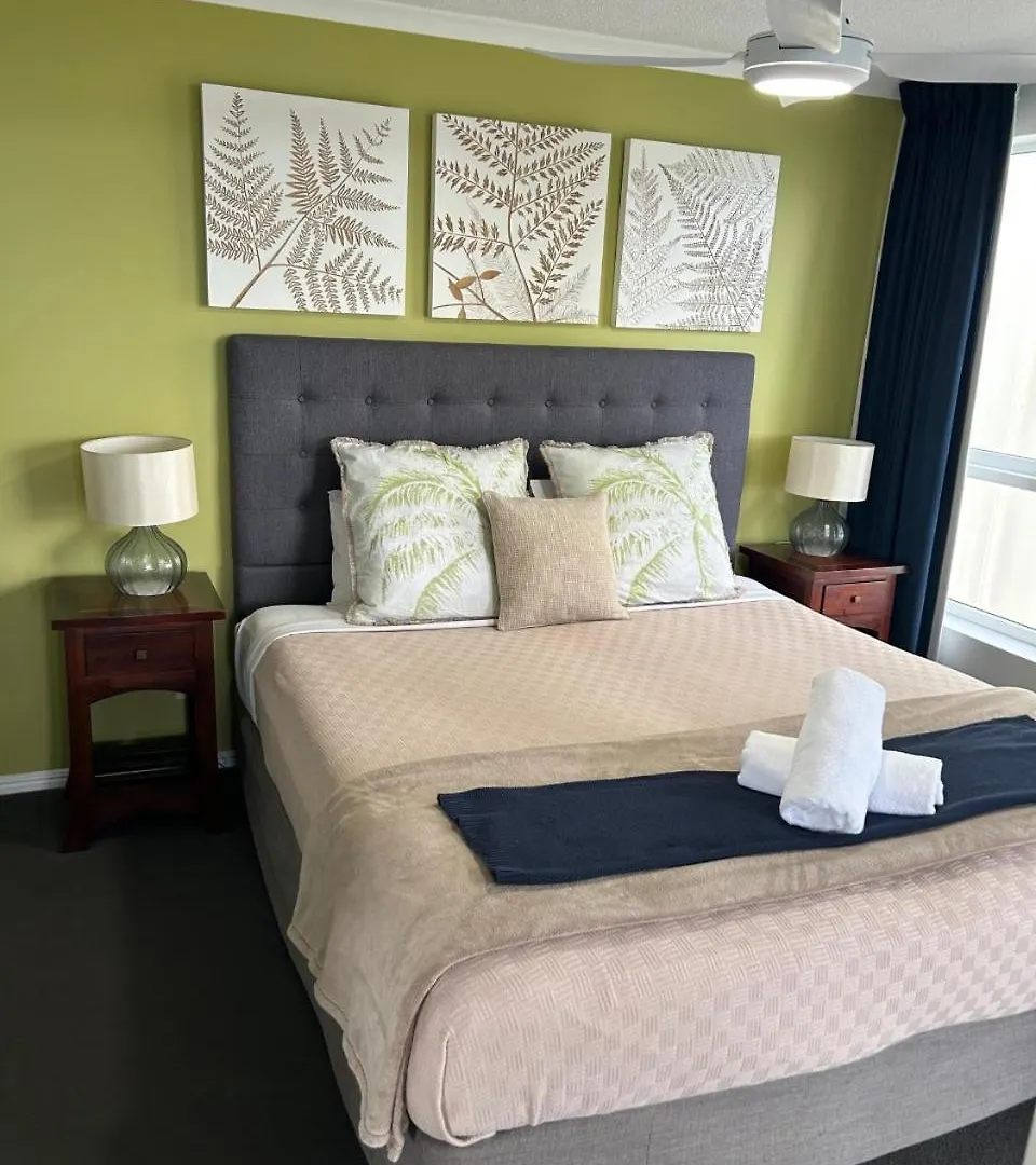 Luxury Ocean Front Apartment At The Bargara Blue Resort