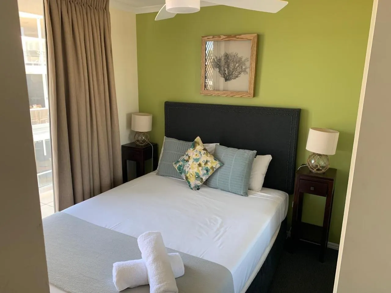 Luxury Ocean Front Apartment At The Bargara Blue Resort