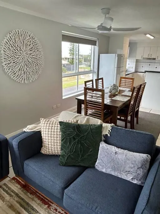 Luxury Ocean Front Apartment At The Bargara Blue Resort 0*,  Australia
